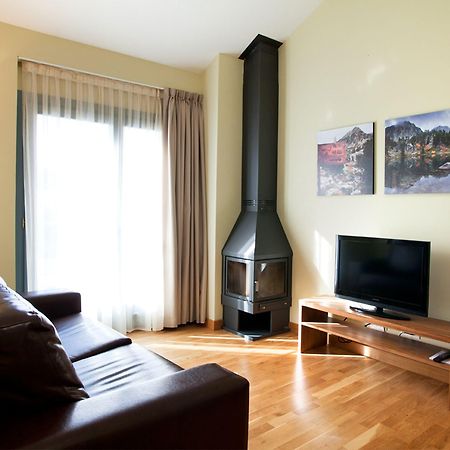 Appartements & Spa Cerdanya Bourg-Madame Exterior photo